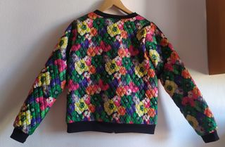 Cazadora acolchada, chaqueta bomber, estampada