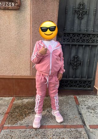 Conjuntos Adidas de 3 piezas para niñas