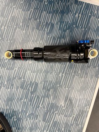 Horquilla + Amortiguador + Bloqueo Bicicleta