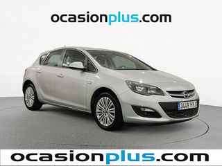 Opel Astra 1.6 Selective 85 kW (115 CV)