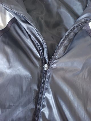 Chaqueta Adidas Plumas Negra y Plateada