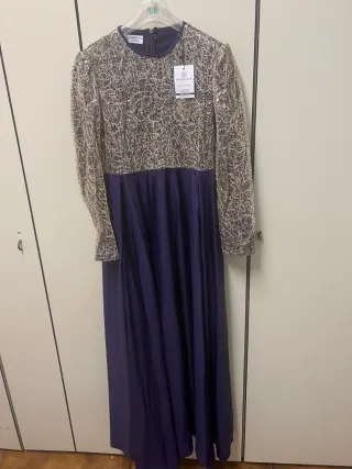 Abito lungo elegante blu e oro