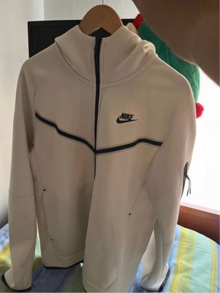 Sudadera Nike Tech Beige