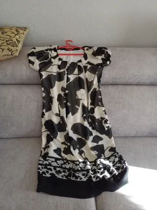 Vestido Antea Negro y Blanco manga corta con forro