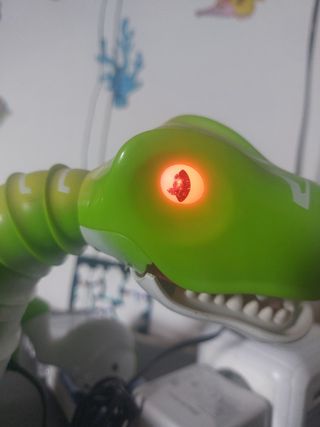 Robot 'zoomer dino'