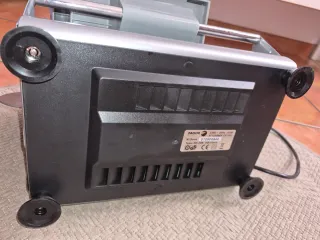Cortafiambres Eléctrico Plateado
