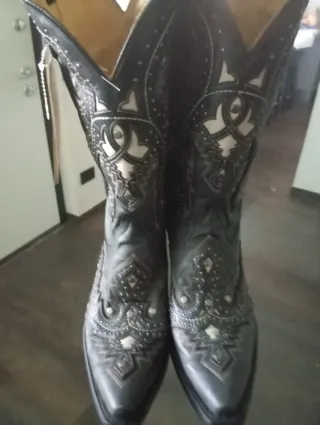 Stivali Camperos Coral Vera Pelle Neri