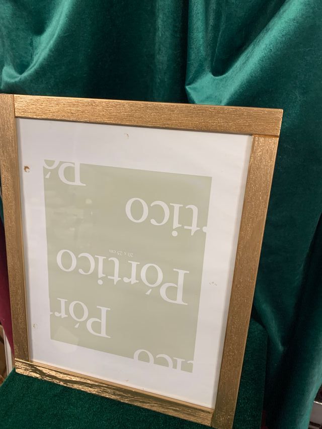 MARCO MADERA DECORADA  DORADO DE PORTICO