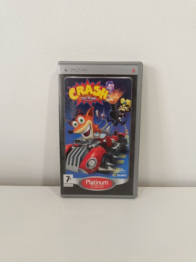 Crash Tag Team Racing PSP Planitum PAL Francia