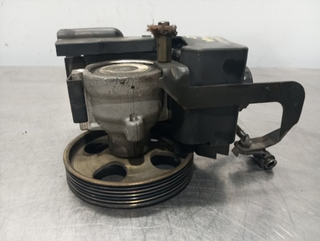 BOMBA DIRECCION CITROEN XSARA BERLINA 9641267380