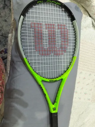 Raqueta Wilson Blade