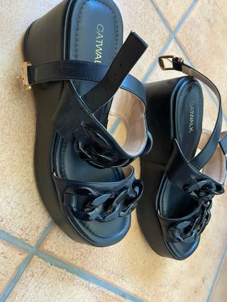 Sandalias plataforma Catwalk negras