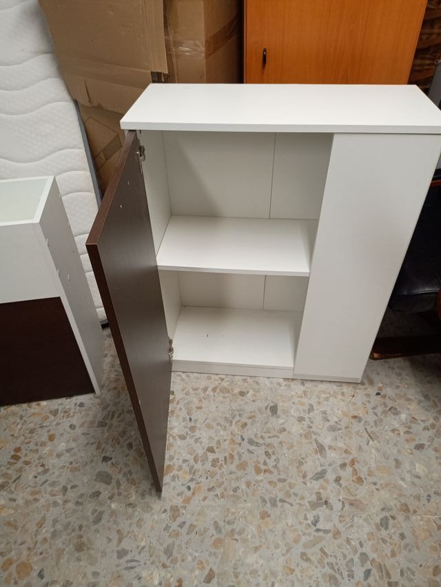 Mueble auxiliar pequeño