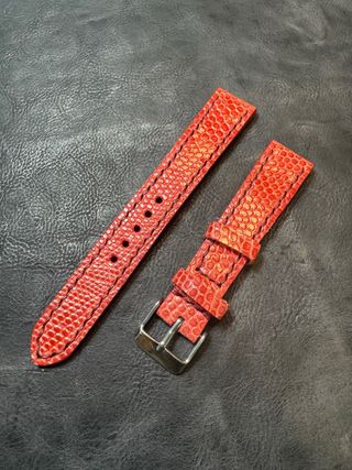 Correa de reloj artesanal roja