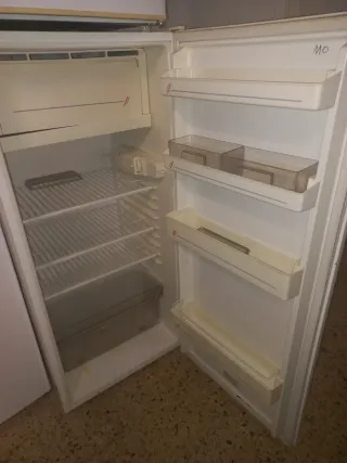Nevera blanca