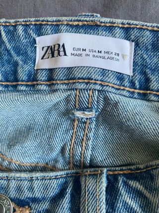 Falda vaquera midi Zara
