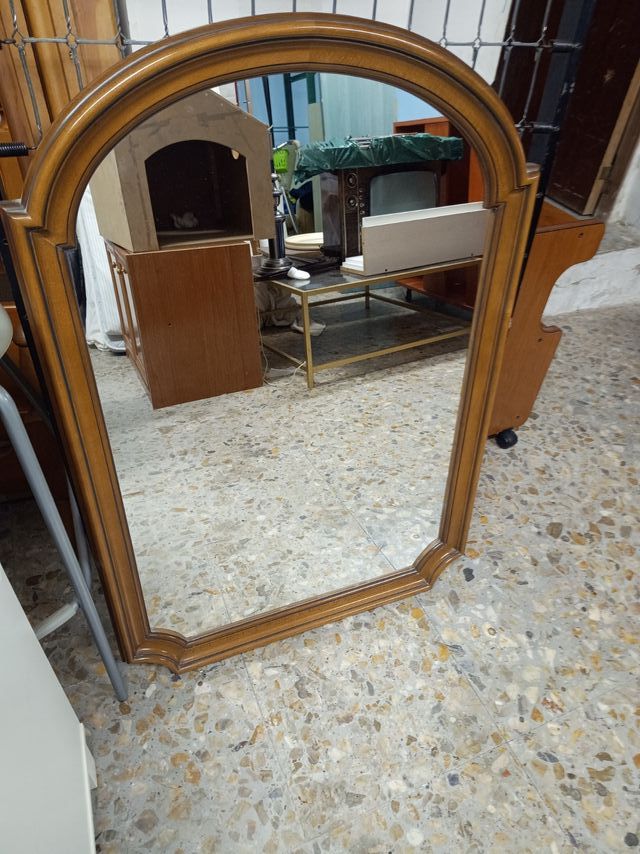 Espejo de madera