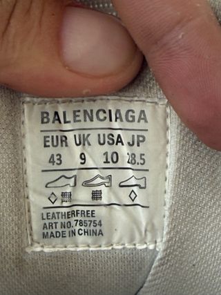 Balenciaga Sneakers Cargo Grises Blancas