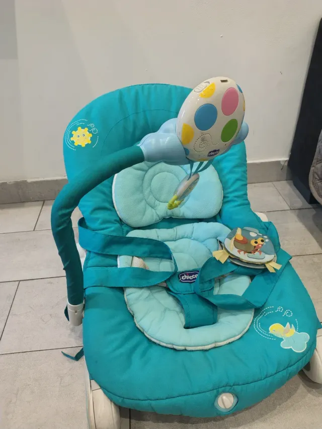 Silla de bebé Chicco color turquesa