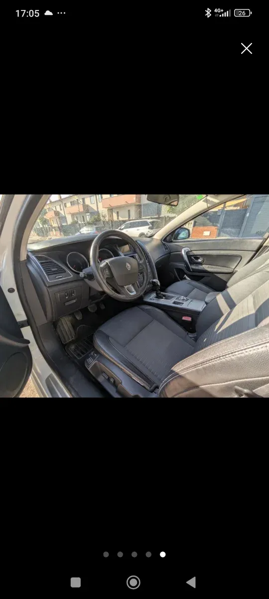 Renault Latitude 2011