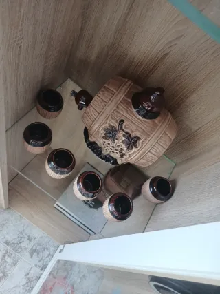 Barril dosificador con 6 vasos