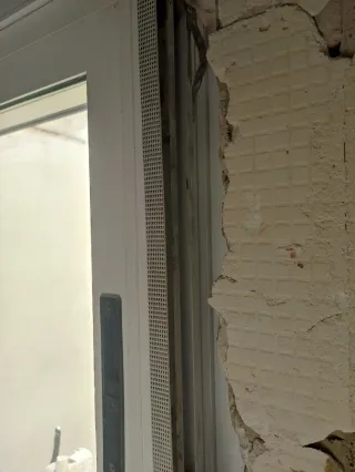 Ventana corredera 90cm alto x 80cm ancho