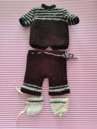 Conjunto punto bebé Chiquitín?