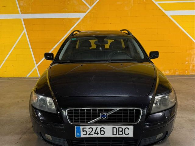 VOLVO V50 2.0D Summum