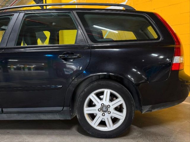 VOLVO V50 2.0D Summum