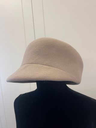 Sombrero estilo visera beige, topo