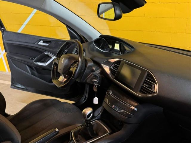PEUGEOT 308 5p Style 1.2 PureTech 130 SS