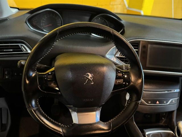 PEUGEOT 308 5p Style 1.2 PureTech 130 SS