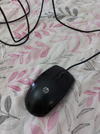 Mouse HP cablato nero