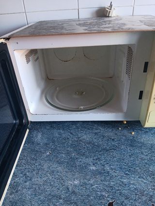 Microondas Daewoo Beige