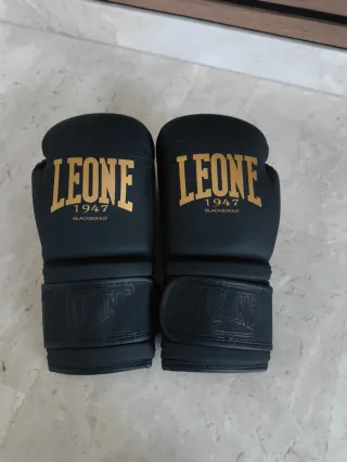 Guantes Boxeo Leone 1947 Negro Dorado