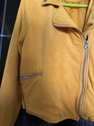Chaqueta Biker Antelina Amarilla Bershka