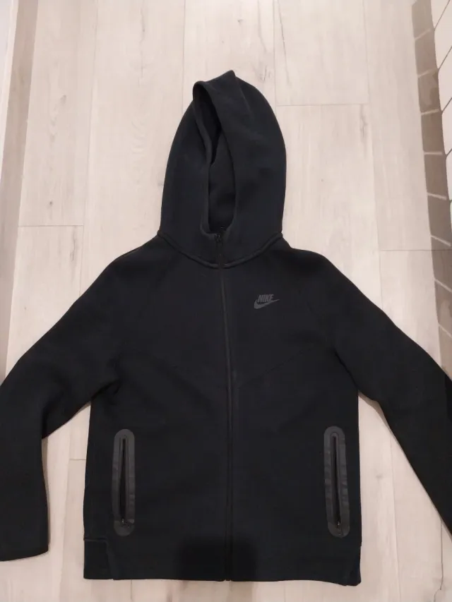 Sudadera Nike Tech Fleece Negra