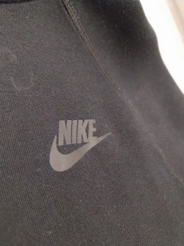 Sudadera Nike Tech Fleece Negra