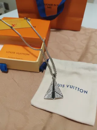 Collar Louis Vuitton Plata