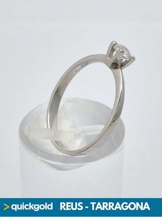 040-01-0118  ANILLO ORO BLANCO 18K SOLITARIO T13