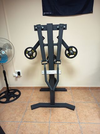Máquina de elevaciones laterales gym