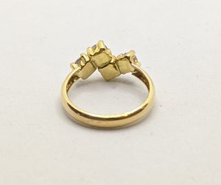 Anillo de oro de 18k circonita, 1.46 g, T-15.