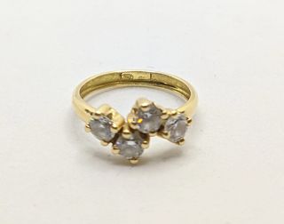 Anillo de oro de 18k circonita, 1.46 g, T-15.