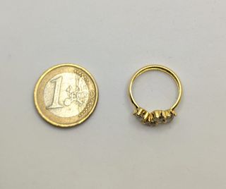Anillo de oro de 18k circonita, 1.46 g, T-15.