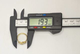 Anillo de oro de 18k circonita, 1.46 g, T-15.
