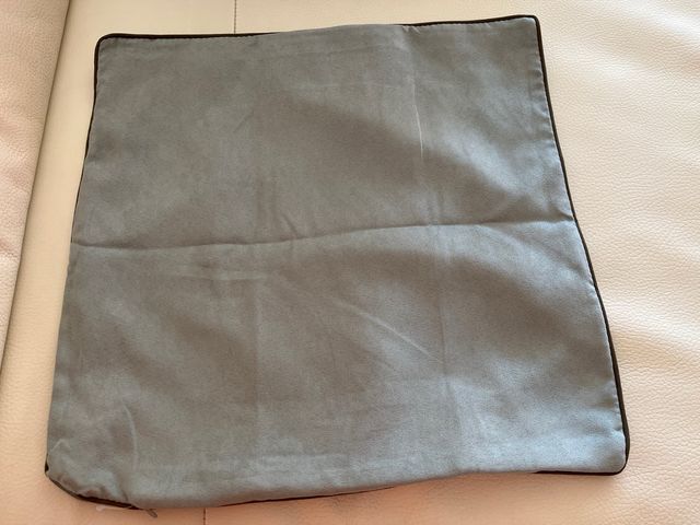 Funda Cojín Satén Diseño Aves y Flores