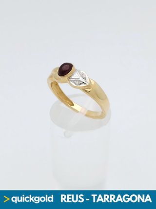  040-01-0249 ANILLO ORO DE 18K PIEDRA GRANATE T16