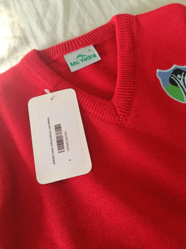 Jersey Rojo Talla 3 Colegio Los Pinos