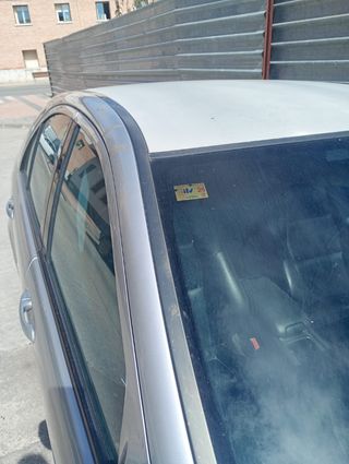 Mercedes-Benz 220 2002