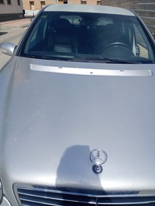 Mercedes-Benz 220 2002